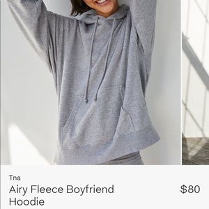 Aritzia hoodie size2